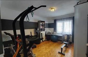 Eladó Veszprémi családi ház hirdetés (48636324)