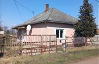Eladó Erdőteleki családi ház hirdetés (49428474)