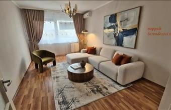 Eladó Győri panel lakás hirdetés (53758383)