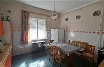 Eladó Zalaszentgróti családi ház hirdetés (96753444)