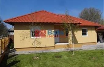 Eladó Tiszakécskei családi ház hirdetés (98759553)