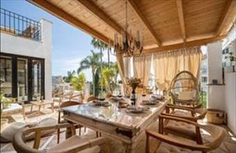 Eladó Spanyolországi sorház hirdetés (38294453)