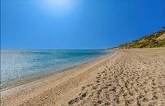 Eladó Spanyolországi sorház hirdetés (39737427)