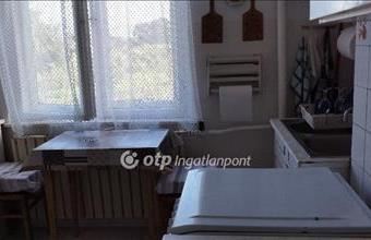 Eladó Csengeri családi ház hirdetés (77948734)