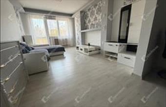 Eladó Szombathelyi csúsztatott zsalus lakás hirdetés (42576779)