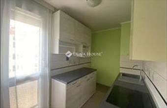 Eladó Pécsi panel lakás hirdetés (95544493)