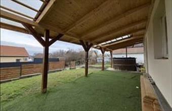 Eladó Tiszafüredi családi ház hirdetés (47662537)