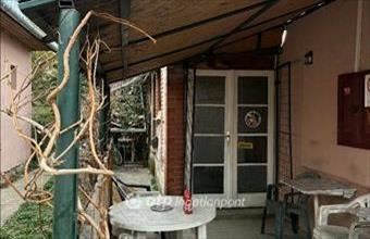 Eladó Sarkadi üzlethelyiség utcafronton hirdetés (34597727)