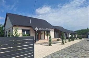 Eladó Kerekegyházai tanya hirdetés (46626946)