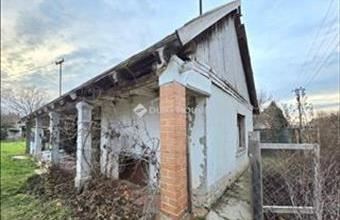 Eladó Tápiósági családi ház hirdetés (93198734)