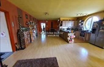 Eladó Üllői családi ház hirdetés (43457133)