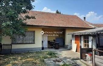 Eladó Jászberényi családi ház hirdetés (44545427)