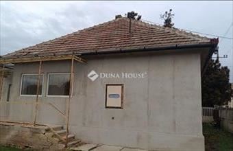 Eladó Tápiószecsői családi ház hirdetés (34465942)