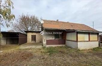 Eladó Tápiószecsői családi ház hirdetés (83995716)