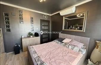 Eladó Debreceni tégla lakás hirdetés (55938657)