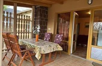 Eladó Balatonfűzfői hétvégi ház hirdetés (95393845)