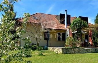 Eladó Gödöllői családi ház hirdetés (37388419)