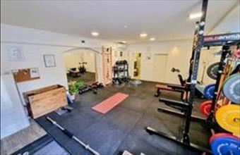 Kiadó Budapest XI. kerületi egyéb üzlethelyiség hirdetés (63572889)