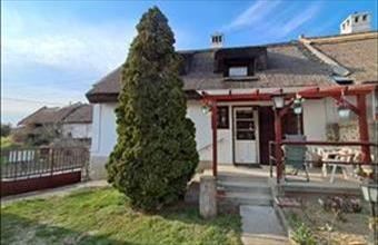 Eladó Tihanyi családi ház hirdetés (38537773)