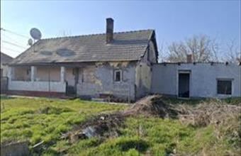 Eladó Törteli családi ház hirdetés (35768527)