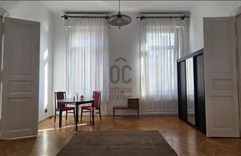 Eladó Budapest V. kerületi tégla lakás hirdetés (84734387)