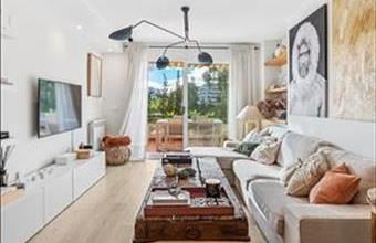 Eladó Spanyolországi tégla lakás hirdetés (83252472)