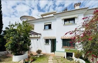 Eladó Spanyolországi sorház hirdetés (54964226)