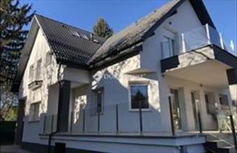Eladó Budapest II. kerületi családi ház hirdetés (87412755)