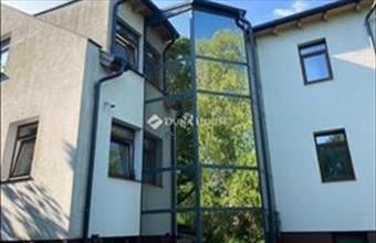 Eladó Budapest II. kerületi családi ház hirdetés (63428384)