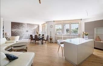 Eladó Péceli ikerház hirdetés (33938431)