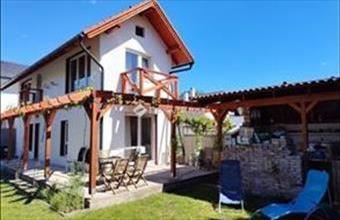 Eladó Budapest XVI. kerületi családi ház hirdetés (86979776)