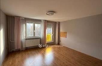 Eladó Budapest III. kerületi panel lakás hirdetés (22935322)