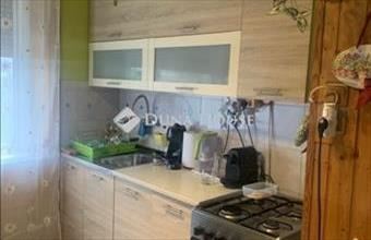 Eladó Szekszárdi tégla lakás hirdetés (94246111)