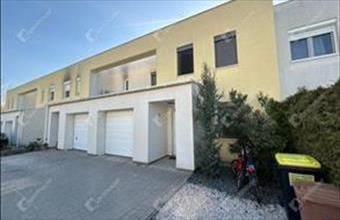 Eladó Győri sorház hirdetés (82464644)