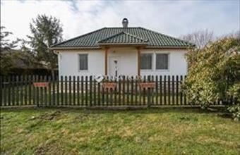 Eladó Csákvári családi ház hirdetés (36629544)