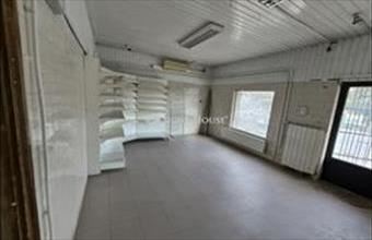 Eladó Penci üzlethelyiség utcafronton hirdetés (39757953)