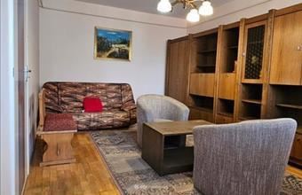 Eladó Egeri csúsztatott zsalus lakás hirdetés (34592268)