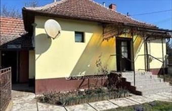 Eladó Kétegyházai családi ház hirdetés (44471348)