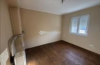 Eladó Kecskeméti sorház hirdetés (38865793)