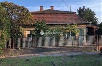 Eladó Pilisi családi ház hirdetés (83222797)