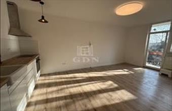 Kiadó Tatai tégla lakás hirdetés (37749563)