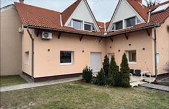 Eladó Budapest XX. kerületi családi ház hirdetés (34424534)