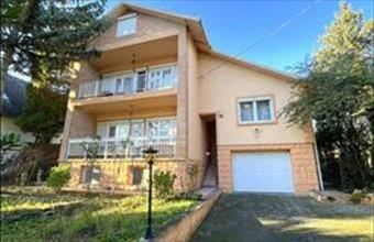 Eladó Budapest II. kerületi családi ház hirdetés (72988932)
