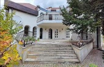 Eladó Budapest III. kerületi családi ház hirdetés (45725883)