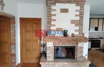 Eladó Szentendrei családi ház hirdetés (94413433)