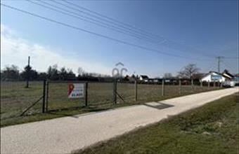 Eladó Kecskeméti lakóövezeti telek hirdetés (83974437)