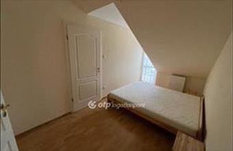 Eladó Cserkeszőlői tégla lakás hirdetés (77764974)