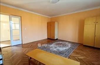 Eladó Csongrádi tégla lakás hirdetés (94314283)