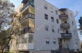 Eladó Almásfüzitői tégla lakás hirdetés (97864479)