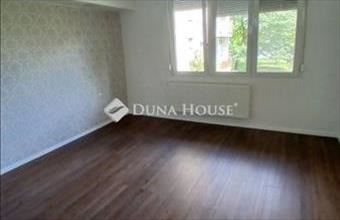 Eladó Tatabányai tégla lakás hirdetés (53892252)